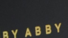 Los representantes de Khloé Kardashian aseguran que el trabajados sí fue compensado.