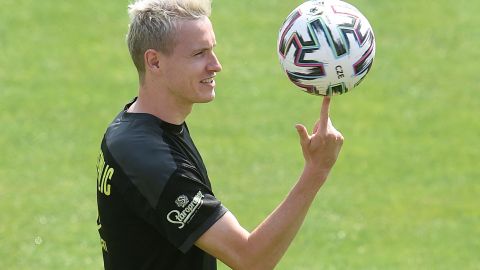 Jakub Jankto durante un entrenamiento de República Checa en la Eurocopa 2020/2021.