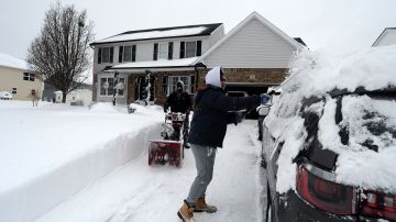 At Least 25 Dead After Historic Buffalo Blizzard That Has Paralyzed The City