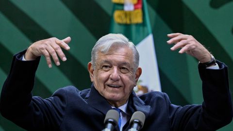 Aprueban plan B de AMLO en el Senado