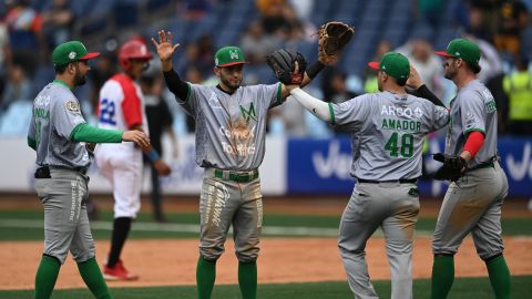 México terminó como líder de la primera ronda.