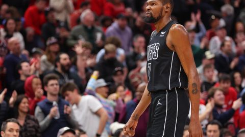 El jugador reforzará la ofensiva de Arizona junto a Devin Booker y Chris Paul.