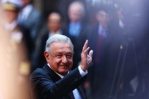 López Obrador afirma que nueva política migratoria de Biden "ha dado resultados"