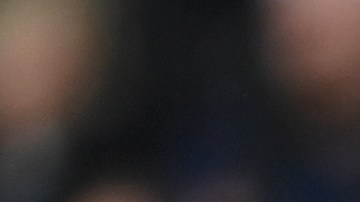 La mala suerte le hizo una jugada al Dibu Martínez.