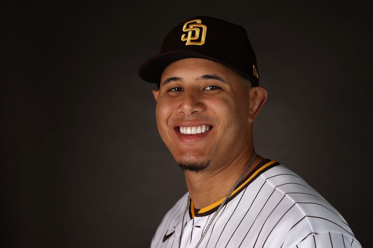 Dominican Manny Machado extended his contract with Padres for 11 years