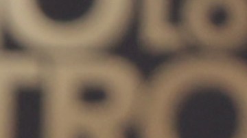 La mexicana Ninel Conde posó al lado de Maluma y Marc Anthony y sus seguidores de Instagram la critican por su pie de foto y lo que realmente sucedió.