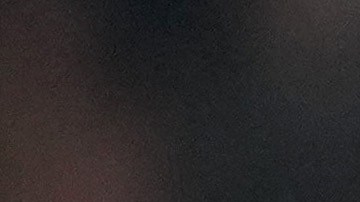 Portero Edgar Badia de Elche CF parece abatido tras la derrota del equipo.