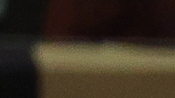 Thiago Almada celebra mostrando la frase "Fuerte Apache" correspondiente a su lugar de nacimiento en Argentina.