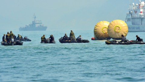 Canadá encontró "boyas chinas utilizadas para espiar".