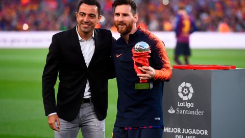 Xavi Hernández elogió a Lionel Messi.