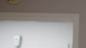 Los agentes para combatir el cáncer en el paciente probablemente atacaron partes de su cerebro