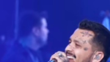Alejandro Sanz invitó a Christian Nodal a cantar en su concierto de Guadalajara