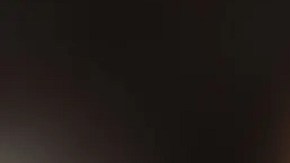 El cómico "buscado" tiene dos detenciones anteriores por posesión criminal de marihuana y evasión de tarifas.