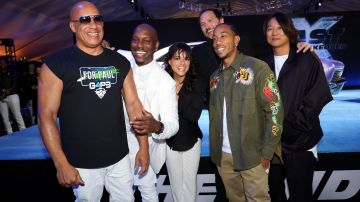 El elenco de "Fast X" celebró ayer por la noche en la ciudad de Los Ángeles el lanzamiento del tráiler de esta nueva cinta de la saga de "Rápido y Furioso".