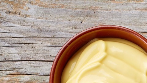 Tazones con diferentes aderezos