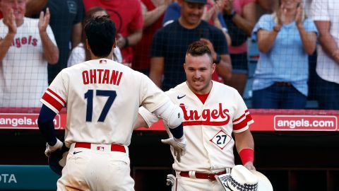 Mike Trout enfocado en que Shohei Ohtani se quede con los Angels