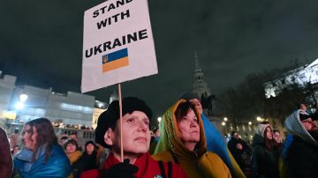 En Londres realizaron una protesta en conmemoración del primer aniversario de la invasión rusa de Ucrania.