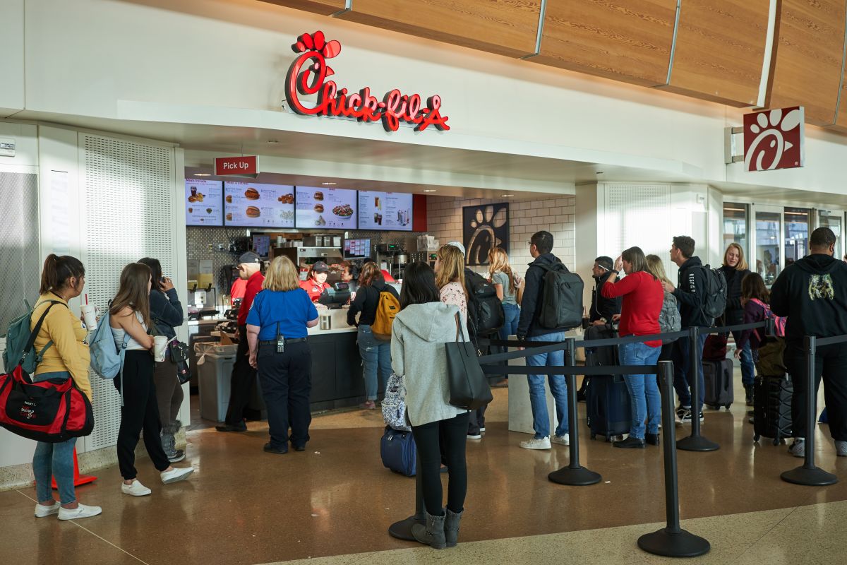 Chick-fil-A of Pennsylvania prohibits minors from entering unaccompanied adults to avoid disturbances