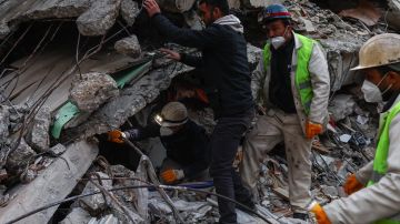 La cifra de fallecidos en el terremoto de Turquía y Siria aumentó a 35,000.
