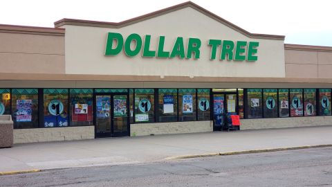 Dollar Tree es una famosa tienda de supermercados en Estados Unidos.