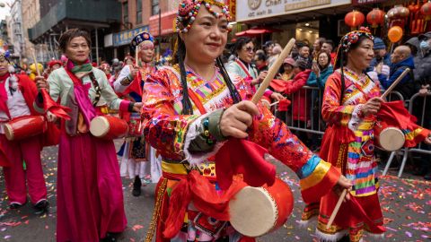 Celebración cultural en el barrio neoyorquino Chinatown.