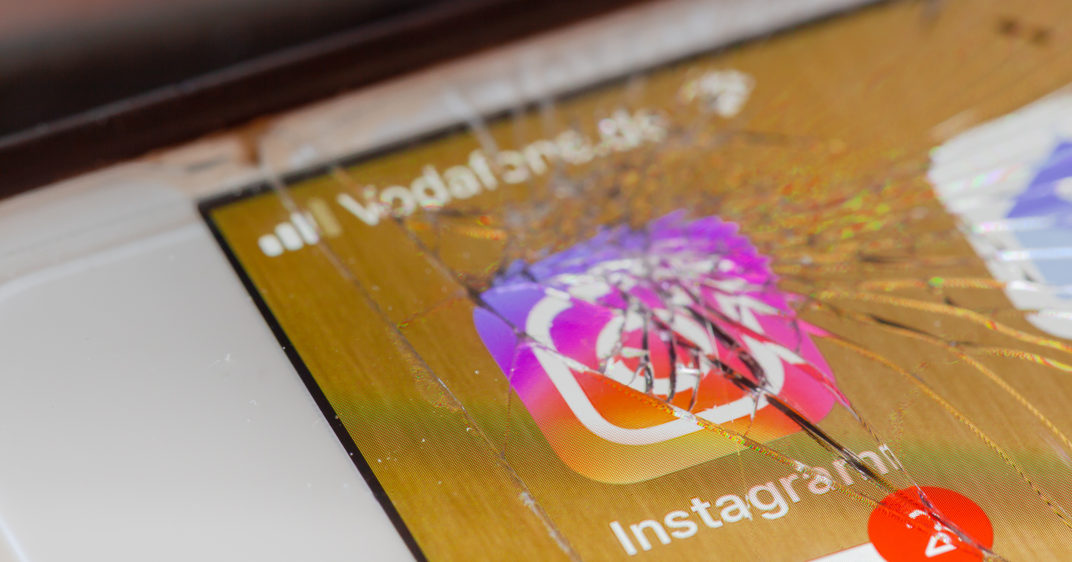 Instagram falla y usuarios se burlan con memes en Twitter