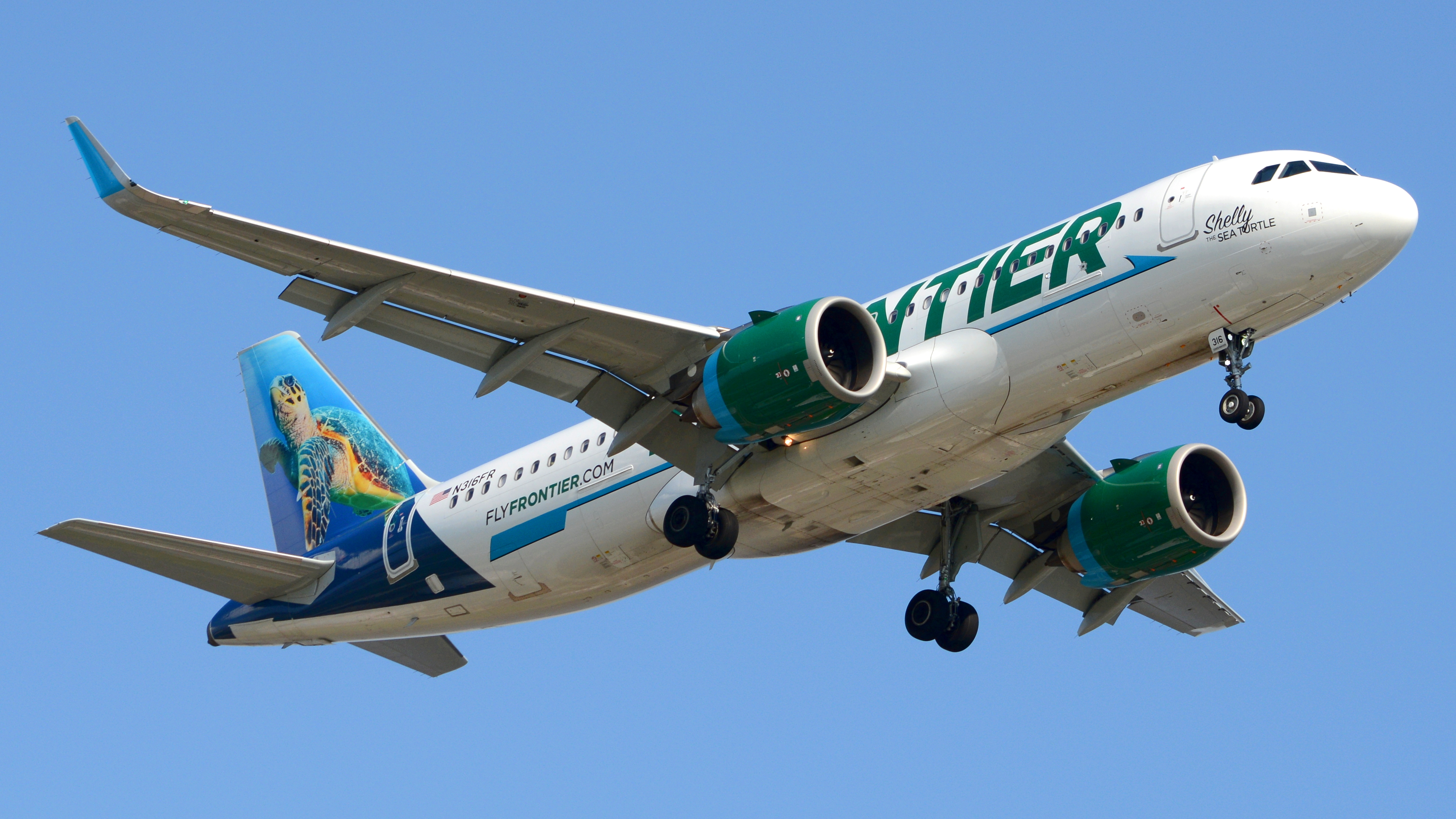 Frontier Airlines ofrece vuelos ilimitados en EE.UU. por un solo pago de $399 dólares