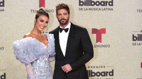 La actriz Elizabeth Gutiérrez junto a William Levy.