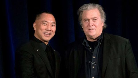 2018: Guo Wengui y  Steve Bannon, ex asesor de Trump.