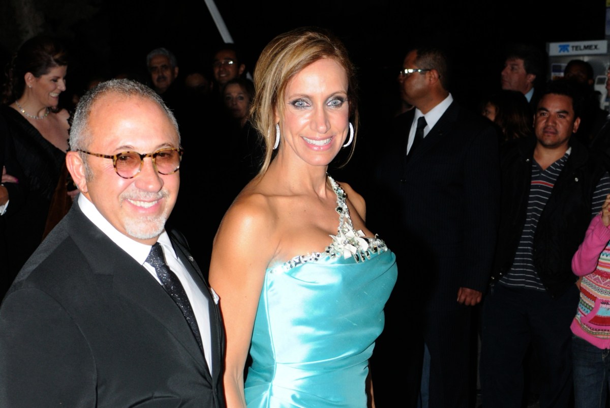 Lili Estefan felicitó a Emilio con unas emotivas fotos familiares tras