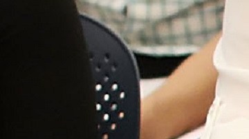 Los peticionarios de asilo pueden tener acceso a intérpretes en USCIS.