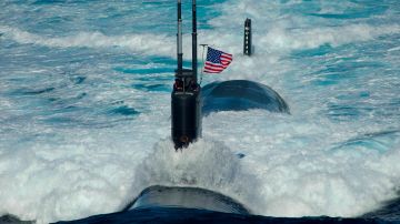China considera que es que la compra de estos submarinos es “acto descarado“ que crea riesgos graves de proliferación nuclear.