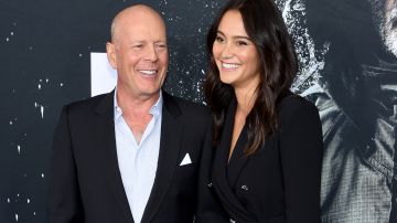 El actor Bruce Willis junto a su esposa Emma Heming.