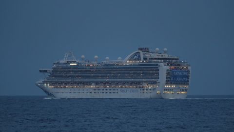 El crucero Ruby Princess reportó más de 300 enfermos.