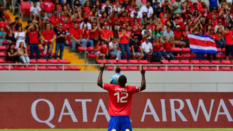 Joel Campbell celebra luego de la victoria ante Martinica.