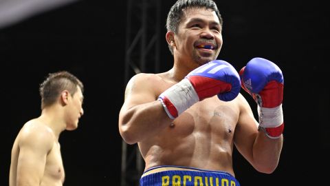 El pugilista filipino asegura mantenerse en muy buena forma y desea volver a competir por un cinturón.