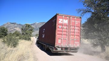 Las muertes de migrantes que viajan hacinados en camiones han encendido las alertas en México.