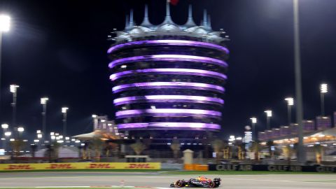 Checo Pérez mantuvo la segunda posición con la que arracó desde la parrilla de salida.