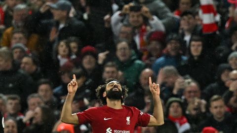 Mohamed Salah firmó un doblete y ya acumula 11 goles en lo que va de temporada en la Premier League.