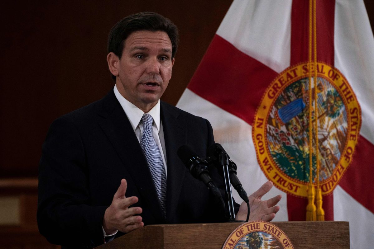 El polémico proyecto de ley fue impulsado por el gobernador de Florida, el republicano Ron DeSantis.