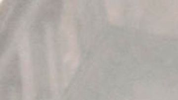 Hombres vestidos de negro y encapuchados generaron destrozos en Nápoles.