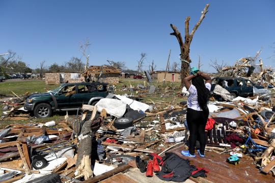 Aumenta a 26 el número de muertos tras tornados en Mississippi y Alabama