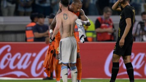 Lionel Messi junto a Eloy Room. / Foto: Getty Images