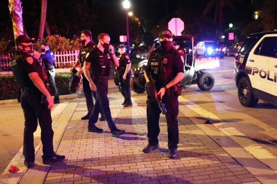 Al menos 5 denuncias encienden las alarmas en Miami Beach por presunto "violador en serie"