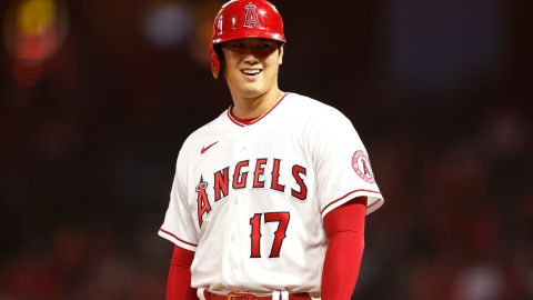 Ohtani durante un encuentro ante Texas Rangers.