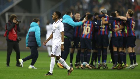 La última vez que se enfrentaron, el FC Barcelona venció al Real Madrid en la Supercopa de España.