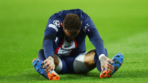 Neymar en su lesión en pleno partido con PSG.