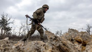 Los reclutadores del ejército de Rusia están haciendo llamadas en frío a los hombres elegibles.