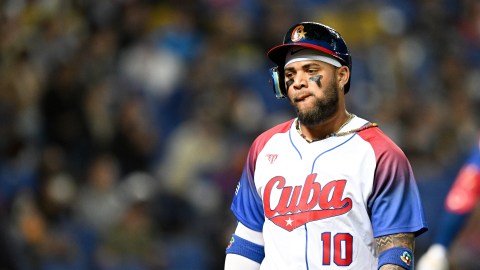 Yoan Moncada en la derrota de Cuba ante Italia.