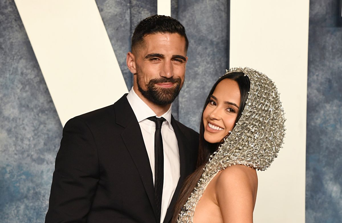 Becky G’s fiancé accepted that he hurt her and disabled comments on Instagram after sharing the statement